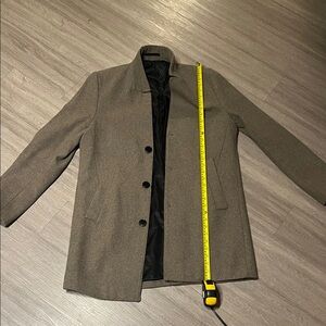 H&M Men's Elegant Tan Trench Coat